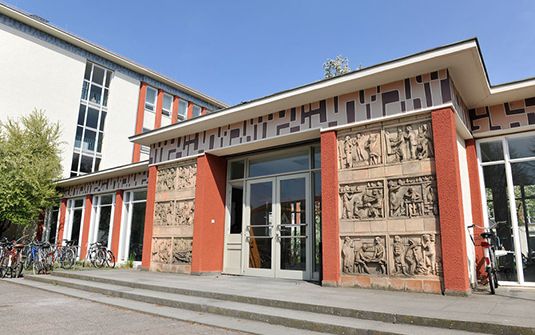 柏林设计艺术大学