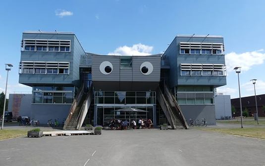 明斯特造型艺术学院