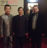 我艺术留学生谭景星波兰展风采