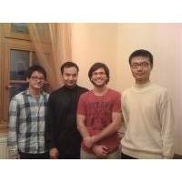 我们去那里,我们在奋斗!我们在这里,我们再奋斗!