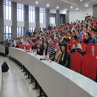 【直击10月考试周】之二留学说明会现场答疑备受欢迎