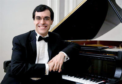 Simonian-Stepan-02[2010].jpg