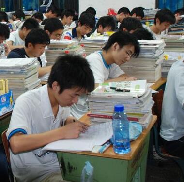 高三生如何利用晚自习实现高效逆袭？