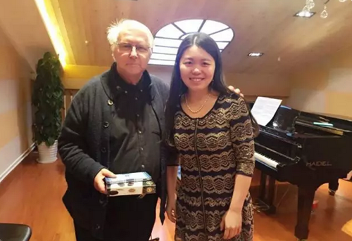 钢琴,赵婕,贝斯勒,克劳斯·贝斯勒,柏林音乐学院,德国柏林音乐学院,贝爷爷,艺术留学广场