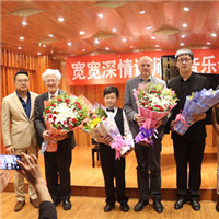 一位12岁少年音乐会,为什么会有三位世界顶级钢琴大师助阵?
