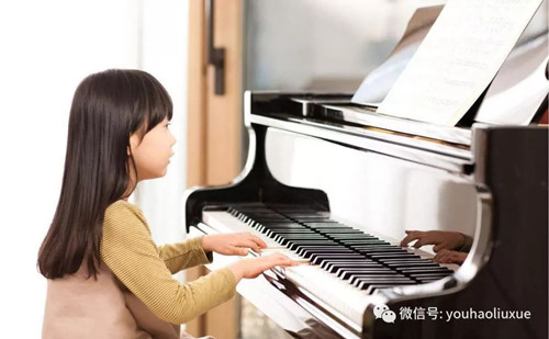 琴谱,练琴,背谱,背琴谱,演绎钢琴,背谱演奏,钢琴演奏