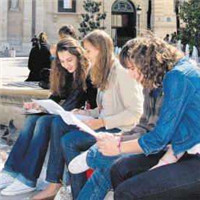 英国留学，实习机会怎么找？