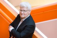 保罗·洛赛克(Paul Roczek)奥地利萨尔茨堡音乐大学副校长、弦乐系系主任 萨尔