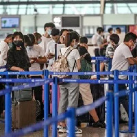 落地美国,五小时惊险“小黑屋”!只因带了这些药就被遣返?赴美留学这些千