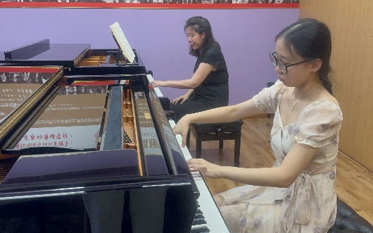 德国音乐学院 90% 成功率！何薇老师北京大师课落幕，德国名校 offer 扎堆来袭